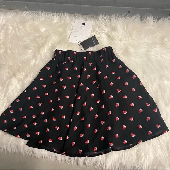 Frnch Paris emna skirt for pink petal - Picture 4 of 5